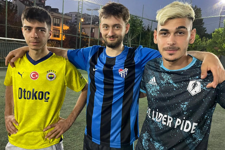 TEPEÜSTÜ LİZBON  & CAGE FC