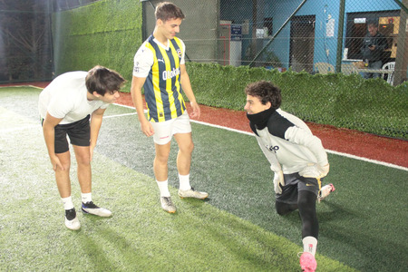 TAVŞAN UNİTED & BLİTZ FC